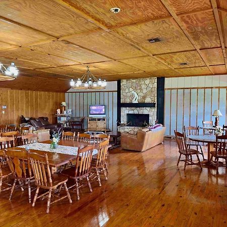 Crc Ranch Retreat Hotel Bandera Luaran gambar