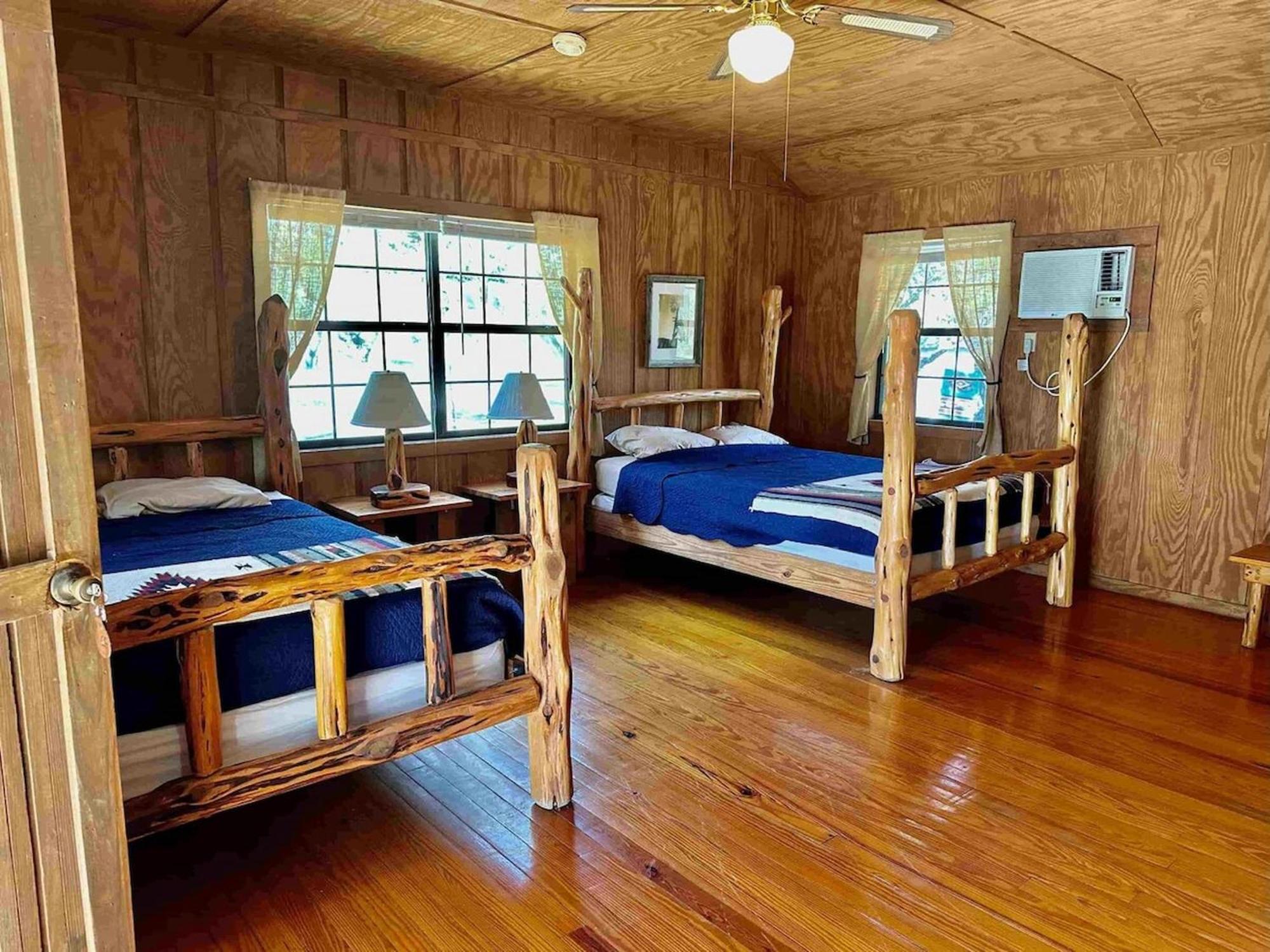 Crc Ranch Retreat Hotel Bandera Bilik gambar