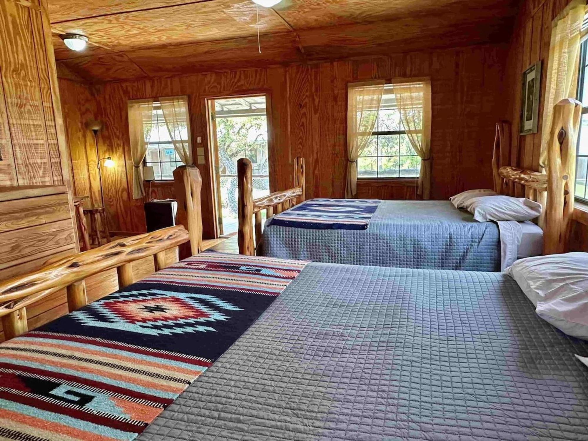 Crc Ranch Retreat Hotel Bandera Bilik gambar