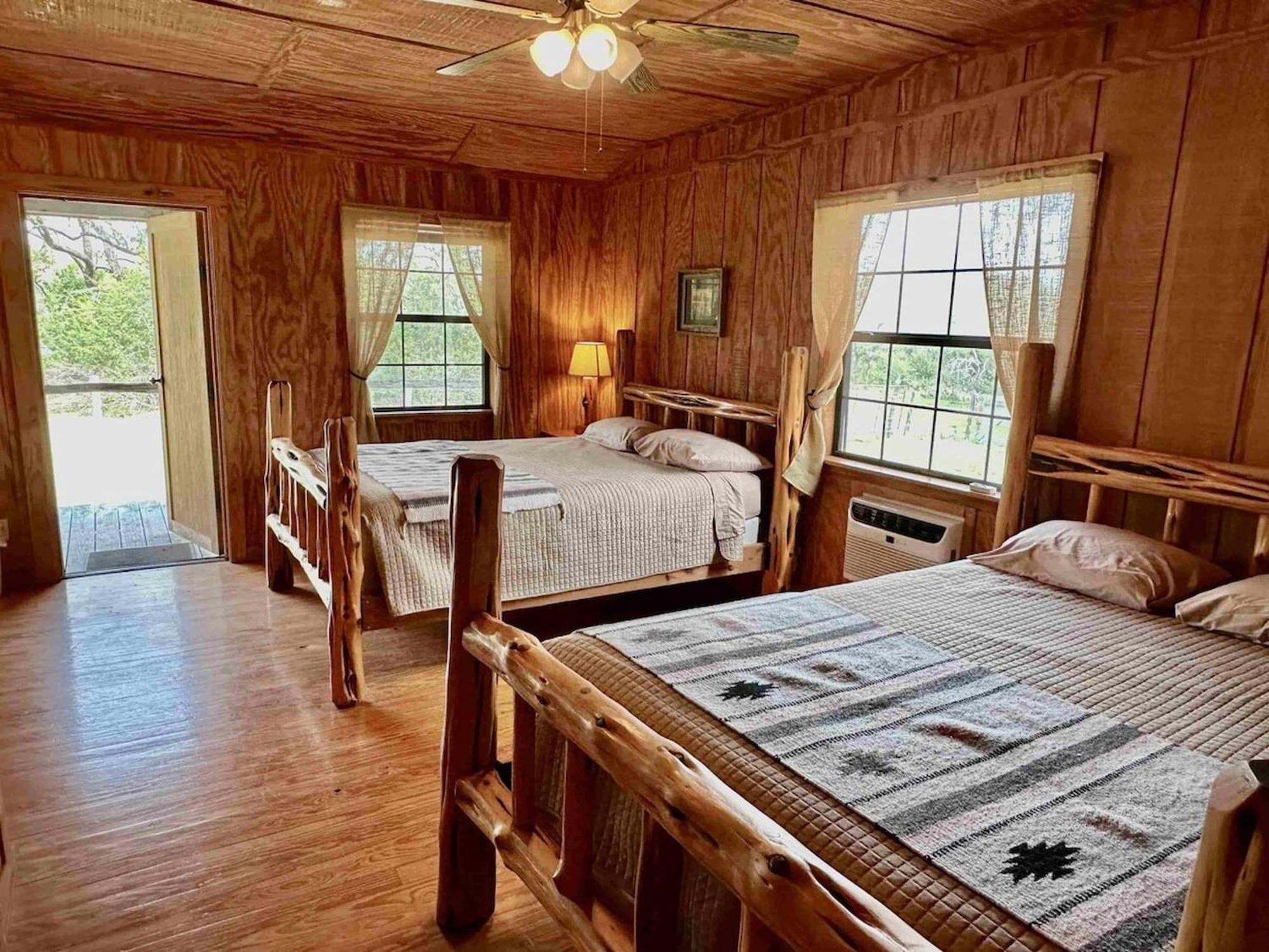 Crc Ranch Retreat Hotel Bandera Bilik gambar