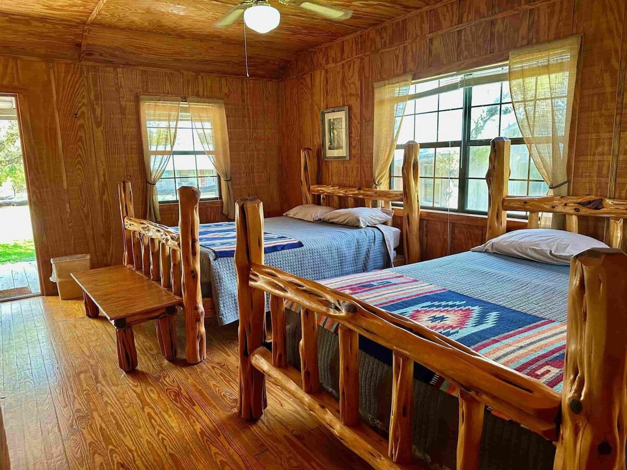 Crc Ranch Retreat Hotel Bandera Bilik gambar