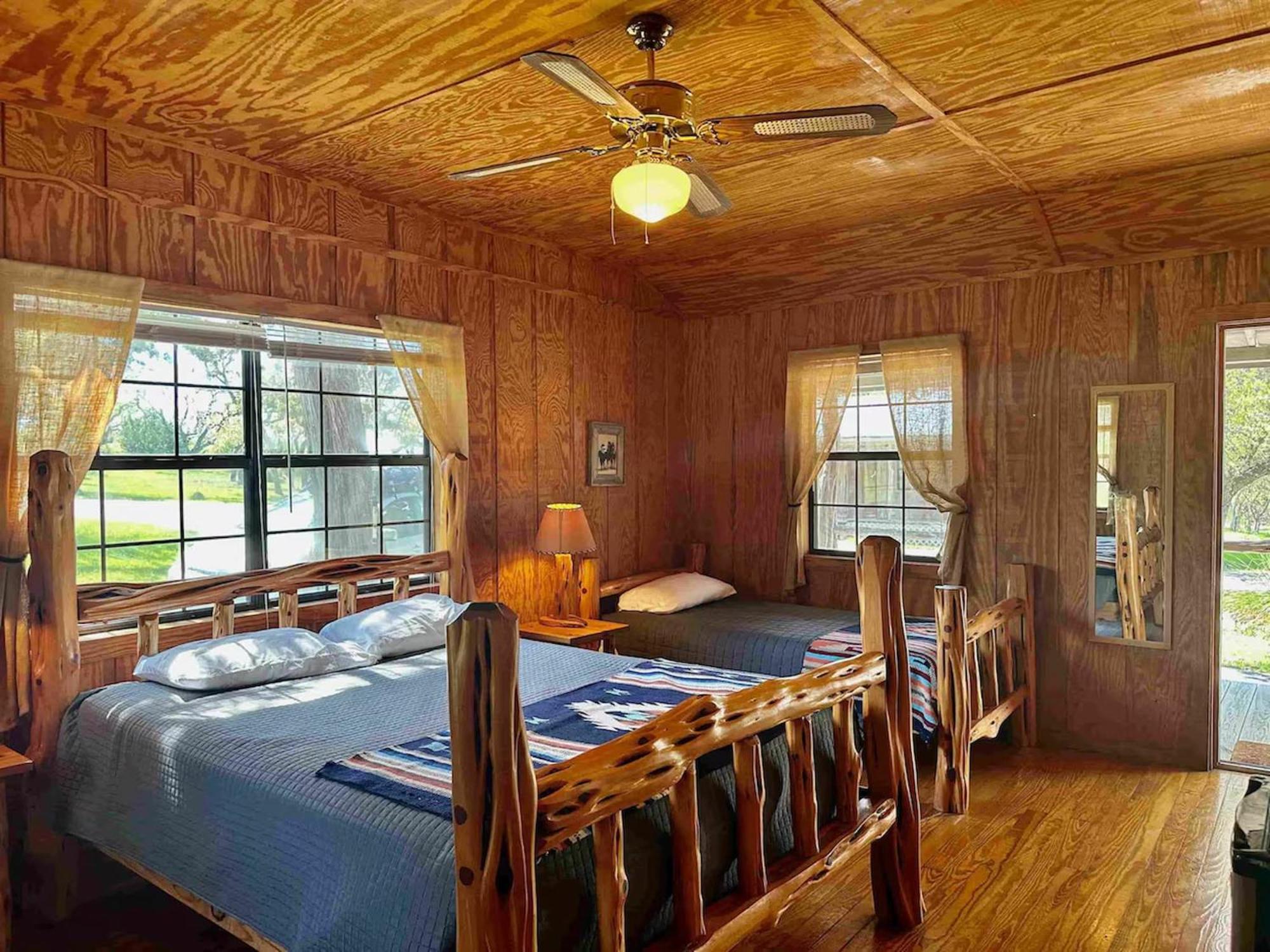 Crc Ranch Retreat Hotel Bandera Bilik gambar